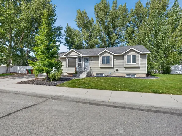 748 Callie St, Chubbuck, ID 83202