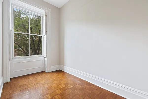 Rented by Compass | media 2