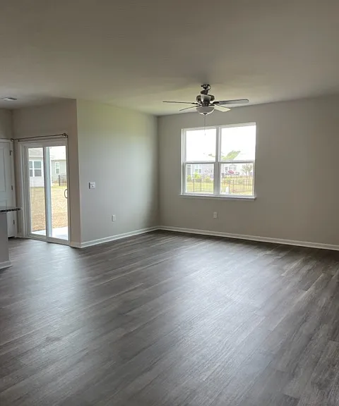 5005 Appleridge Dr — Photo 9