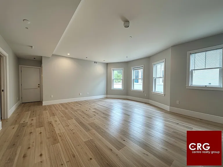 9-11 Holton St #1 — Photo 3