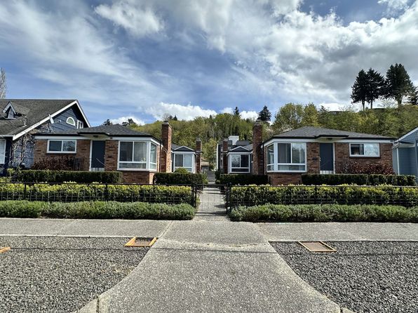 2546-2552 56th Ave SW