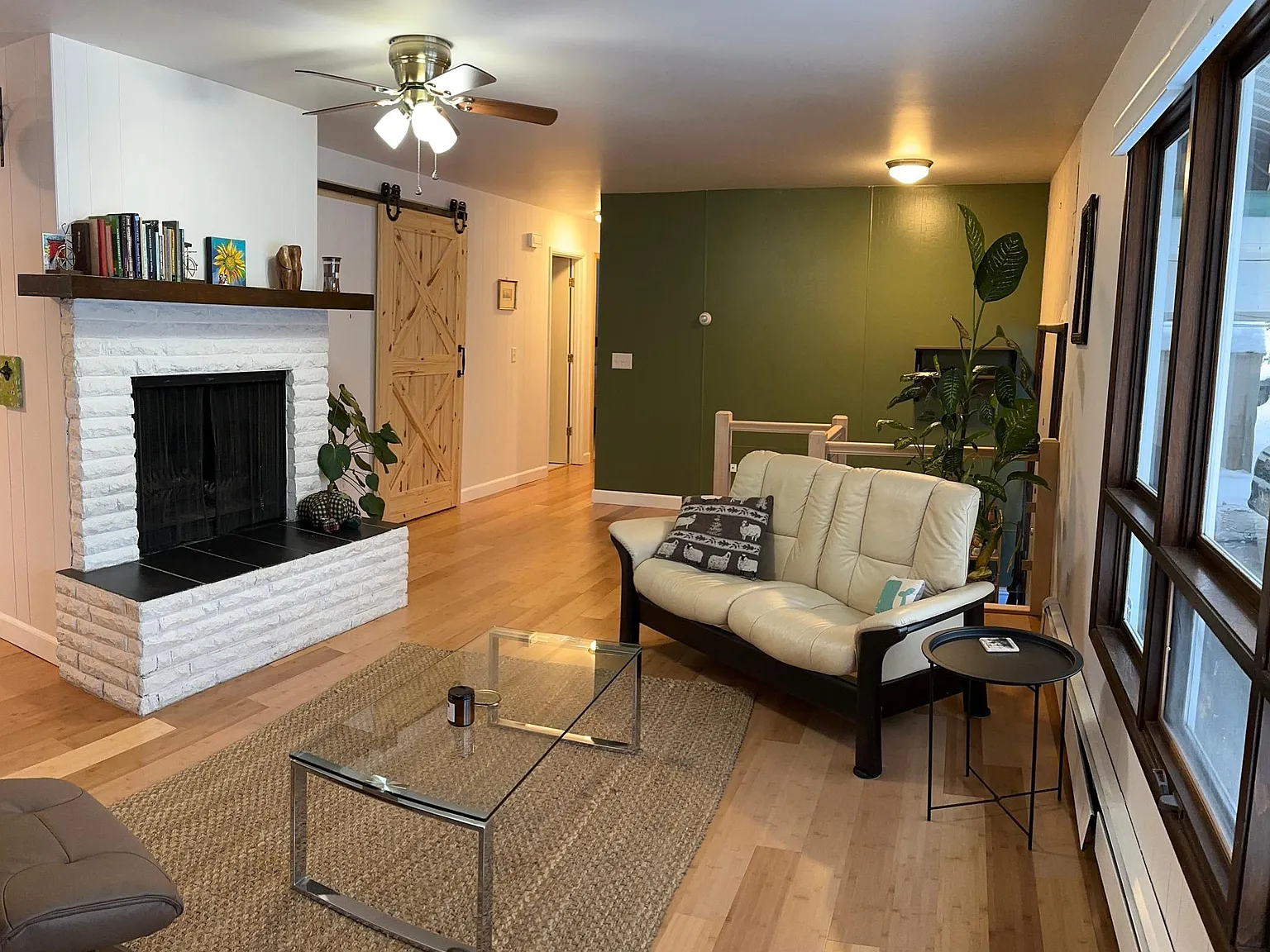 508 Lynnwood Dr — Photo 3