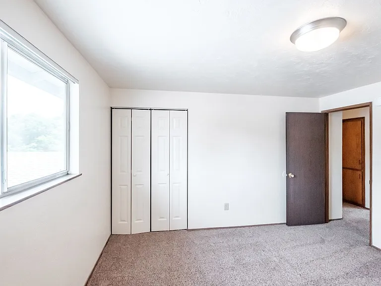 Meadow Green Townhomes — Photo 11