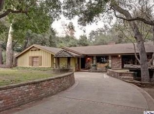 4848 Hampton Rd, La Canada Flintridge, CA 91011