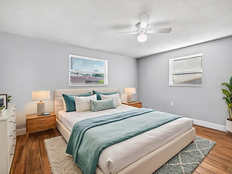 7340 Ivanhoe Dr — Photo 10