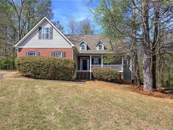 10 Carriage Ln NW, Cartersville, GA 30120