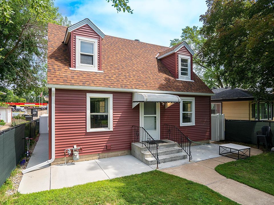 1st image of 4447 Van Buren St NE