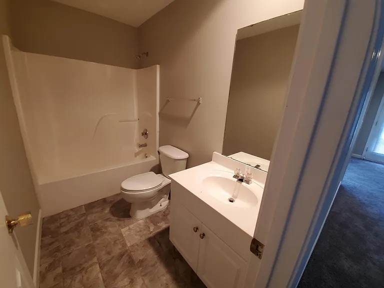 221 Cornerstone Ct — Photo 13