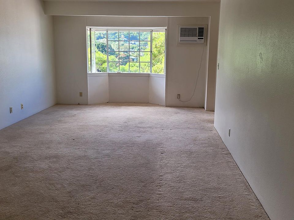 Living Room Viewed From Kitchen