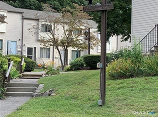 715 Frenchtown Rd UNIT 24, Bridgeport, CT 06606