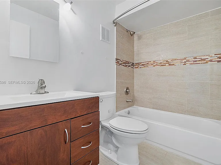 398 Fern Dr #10-6 — Photo 45