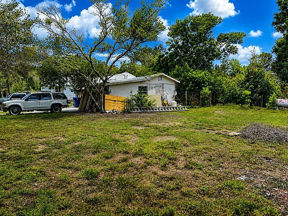 2nd image of 5011 GEIGER CEMETERY ROAD