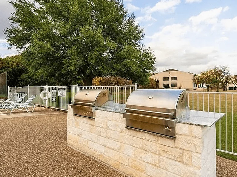 Ranch at 1856 Apartments — Photo 25