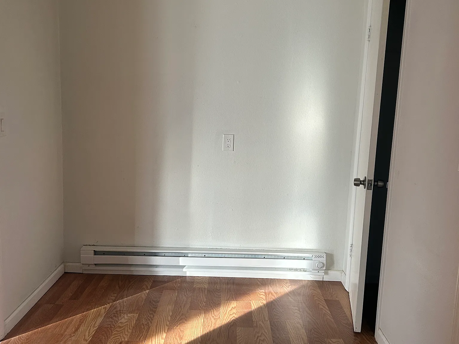 1 bed, 700 sqft, $1,650 — Photo 3