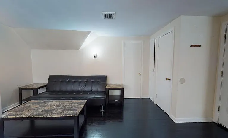 201 Comstock Ave #3F — Photo 3