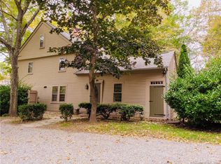 20 Academy Hill Rd, Plainfield, CT 06374