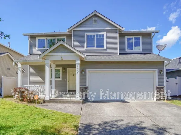 2214 NW 7th St, Battle Ground, WA 98604