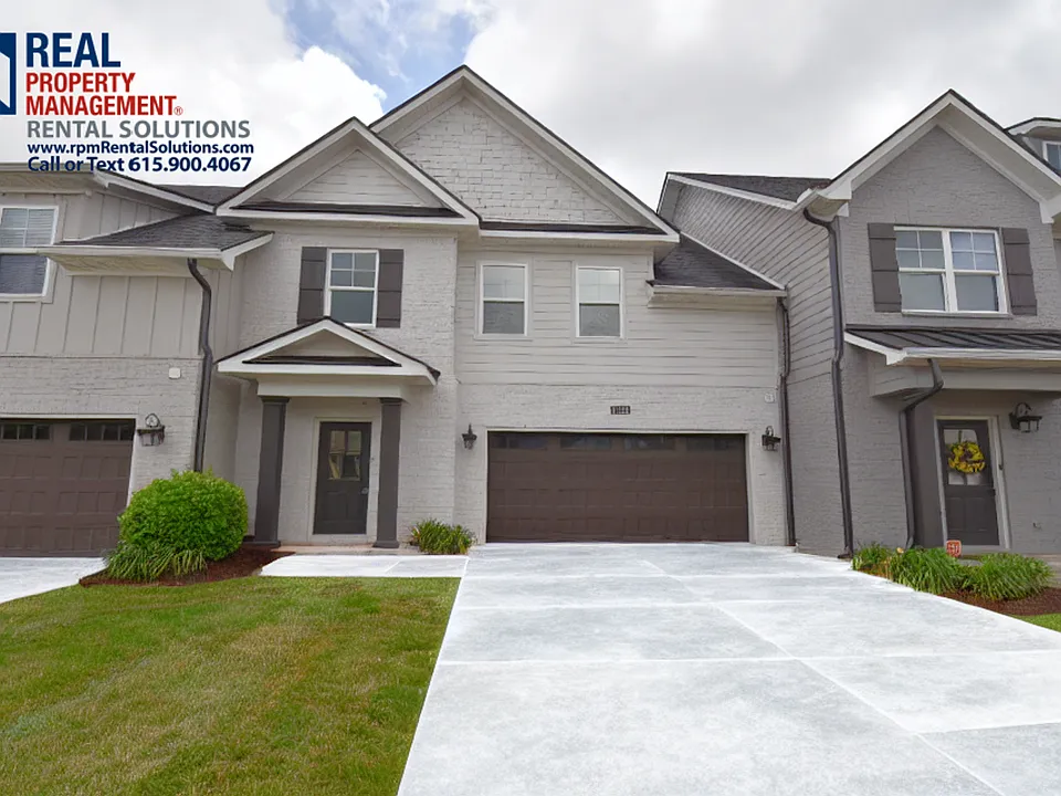 3414 Pershing Dr