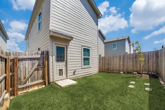 7631 Parish Pl — Photo 12