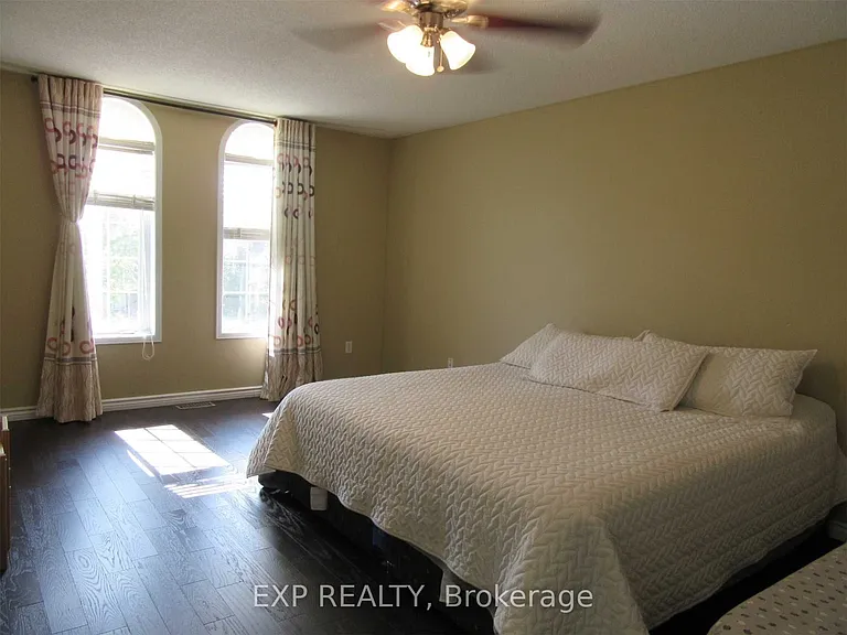 108 Hollywood Hill Cir — Photo 6