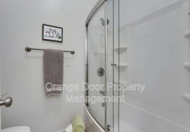 55 Hylebos Ave — Photo 19