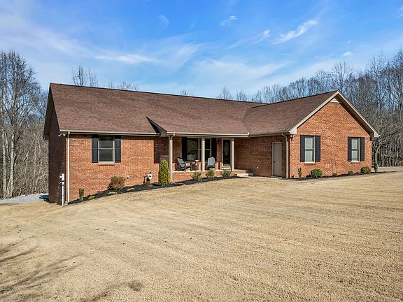 3rd image of 5226 Grand View Ln