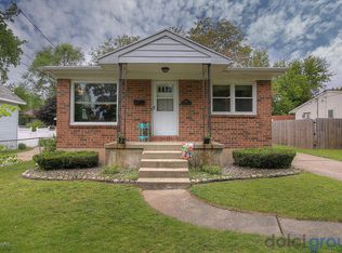 1717 7th St NW, Grand Rapids, MI