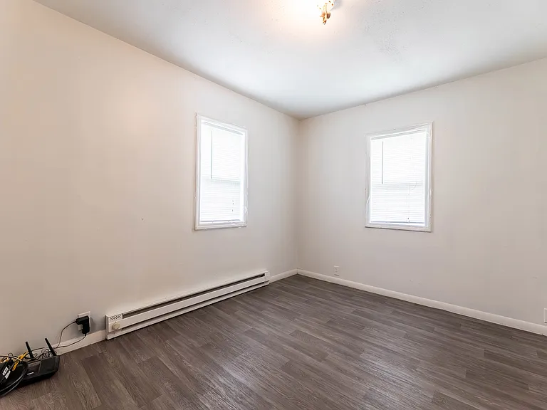 310 S Lincoln St — Photo 6