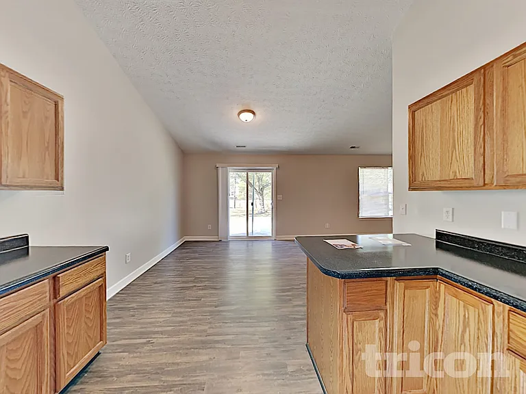 12758 Sovereign Ln — Photo 5