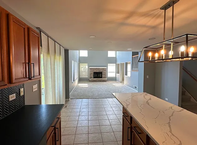 945 Forest View Way — Photo 7