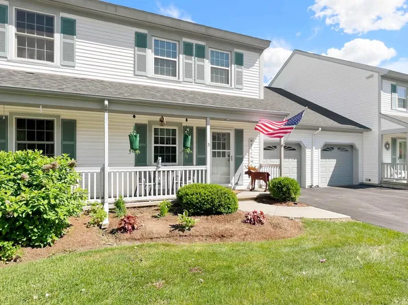 5 Wolff Drive, Essex, VT 05452
