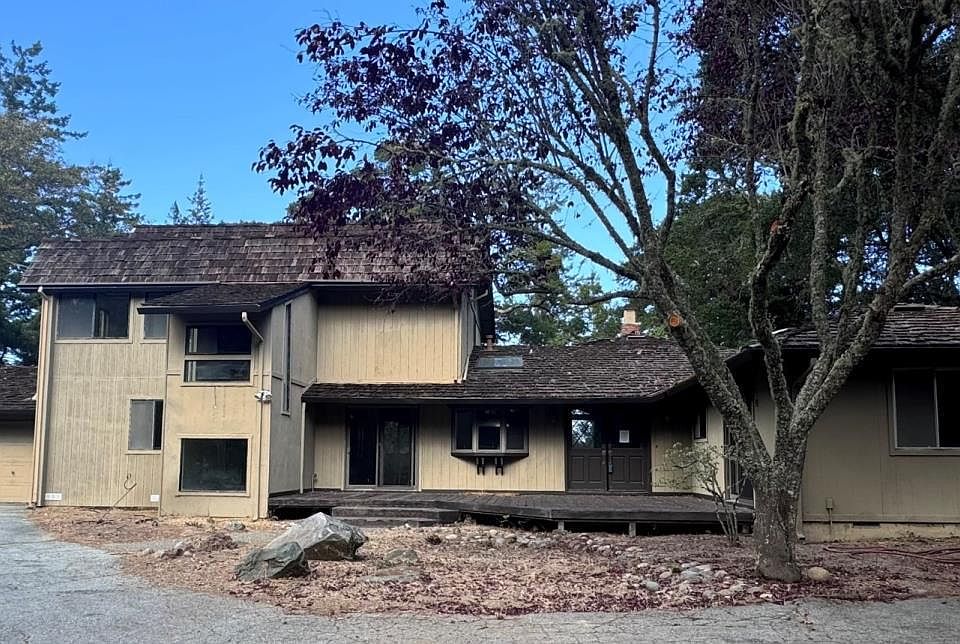 1st image of 46 Morse Ln