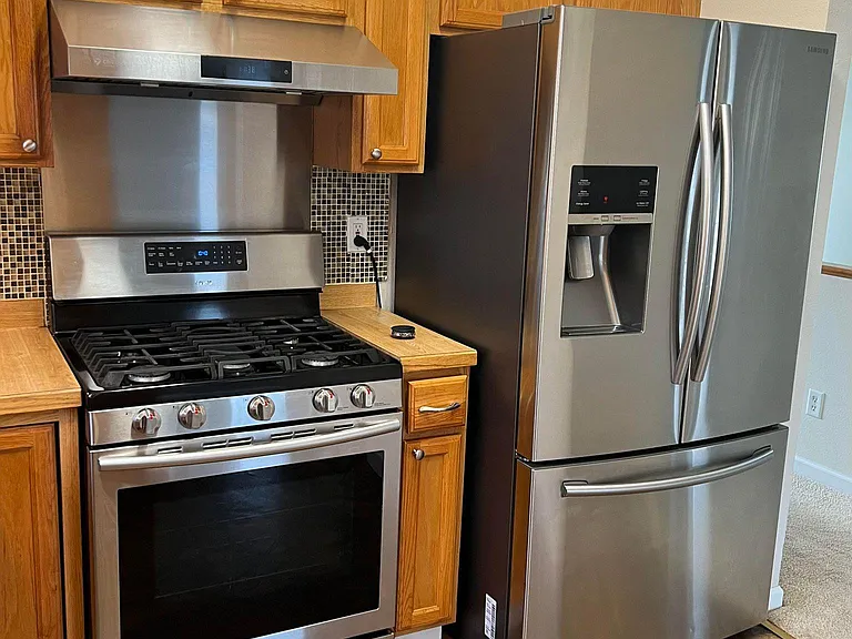 1810 Colony Pl — Photo 17