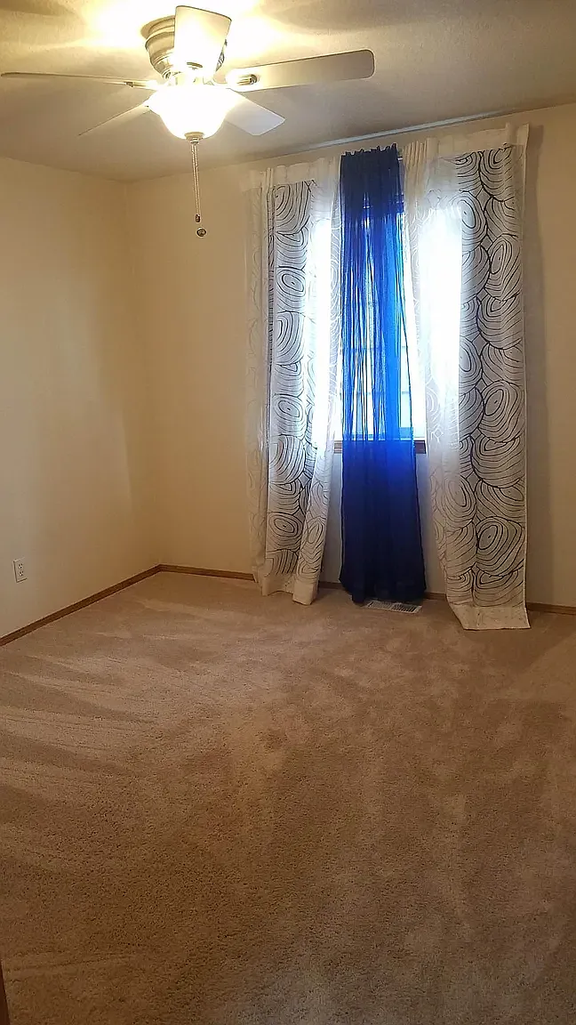 3 bed, 1146 sqft, $2,700 — Photo 4
