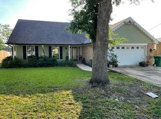 112 Broussard Dr, La Place, LA 70068