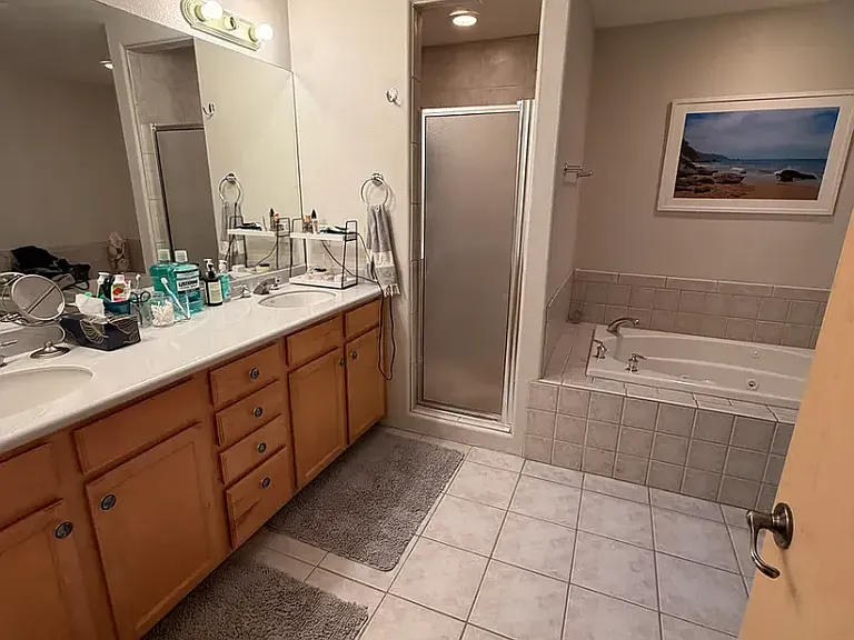 5065 Carriage House Dr — Photo 7