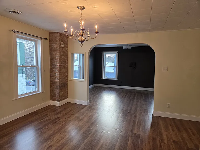 669 Pawling Ave #3 — Photo 7