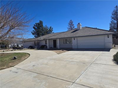 15319 Wells Fargo St, Hesperia, CA, 92345