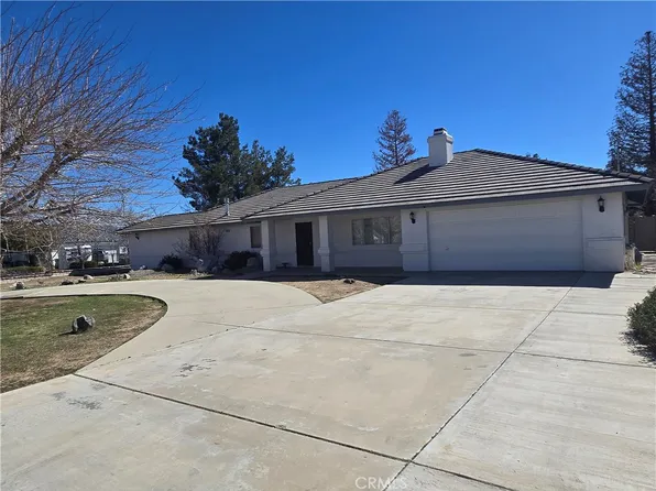15319 Wells Fargo St, Hesperia, CA 92345