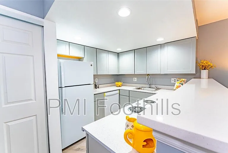 12478 W Nevada Pl #105 — Photo 8