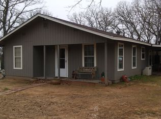 70 Mountain Creek Dr, Denison, TX 75021