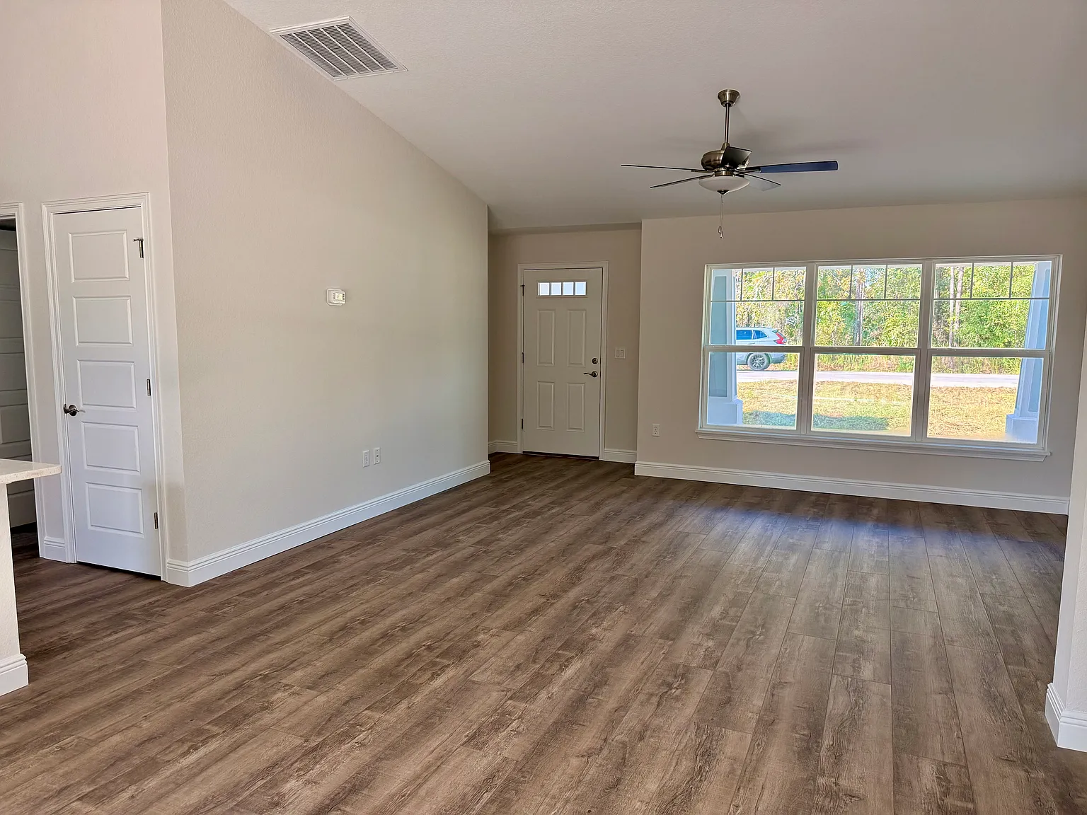 3 bed, 1617 sqft, $1,775 — Photo 4