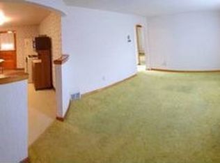 137 Magnolia St, Homestead, PA 15120