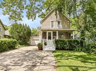615 N Main St, Chelsea, MI 48118