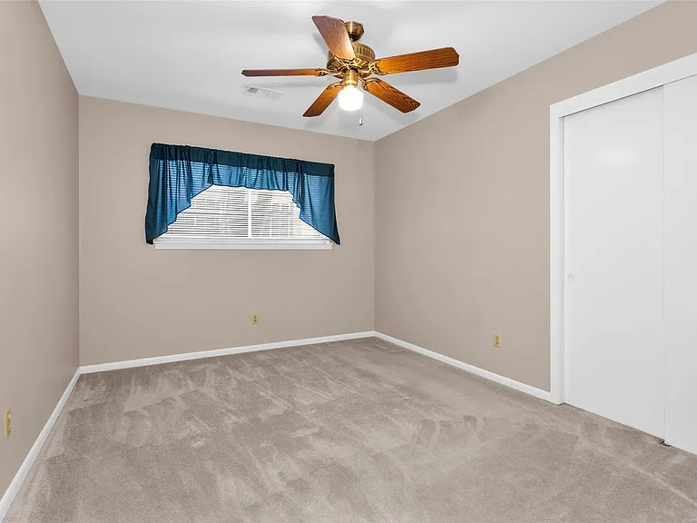 1410 Spillers Ln — Photo 20