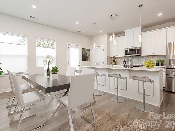 5th image of 657 Uwharrie River Rd