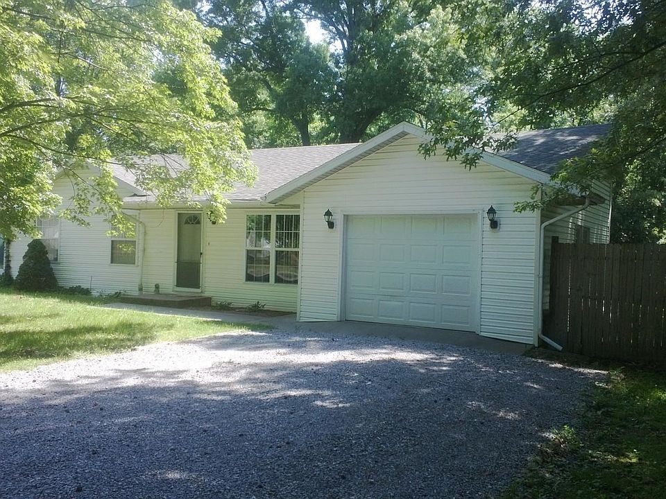 1st image of 110 Treadwater Dr