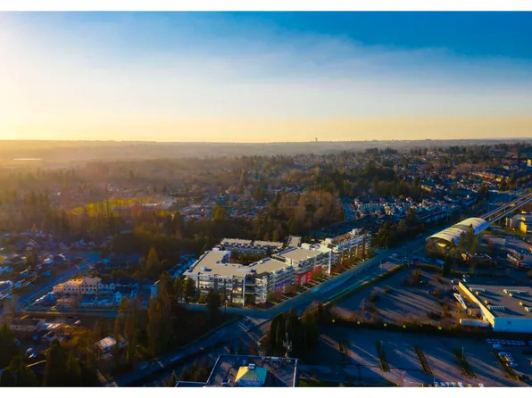 8158 166th St #201, Surrey, BC V4N 0M1