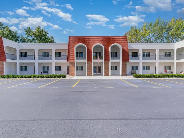 9035 Greenway Blvd #33, Saginaw, MI 48609