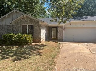 302 W 32nd St, Sand Springs, OK 74063
